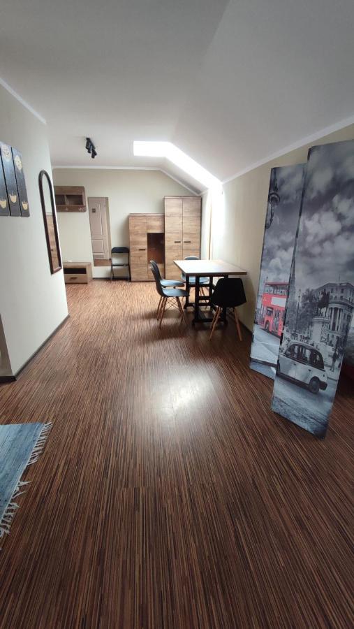 Poddasze Kamienica Wloclawek Centrum Екстер'єр фото