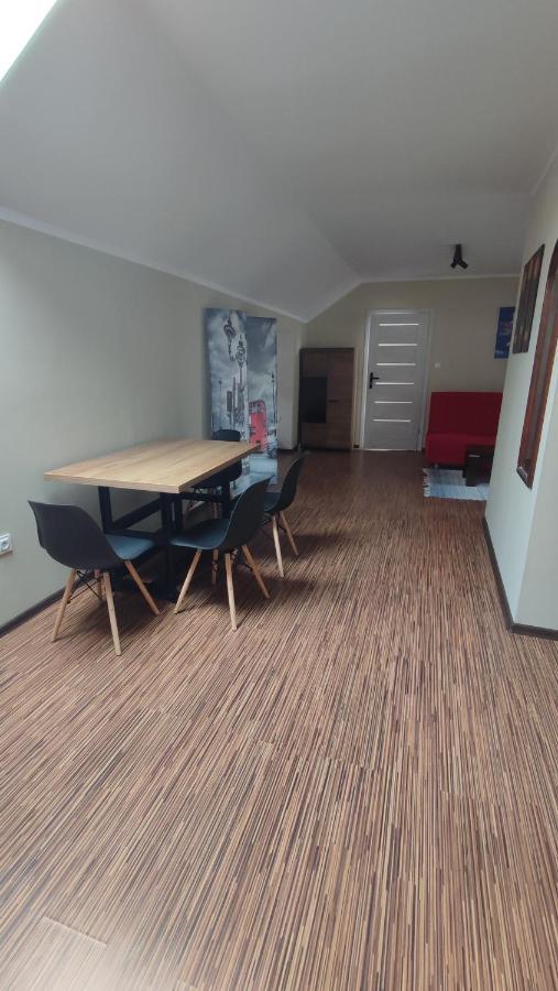 Poddasze Kamienica Wloclawek Centrum Екстер'єр фото